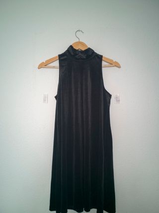 Vestido Negro Terciopelo Stradivarius Talla M