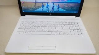 Portátil HP 15 Ryzen 3 8GB RAM Win 11 y Office 365