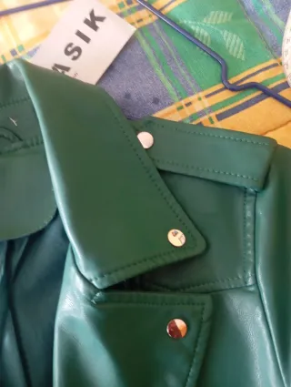 Cazadora nueva  motera verde talla L