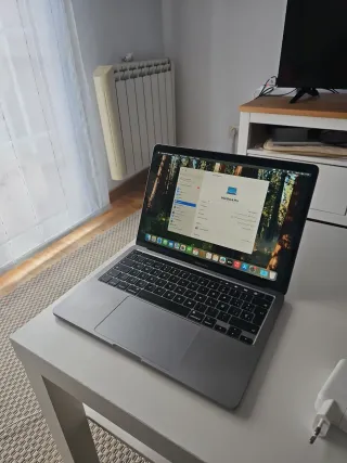 MacBook Pro 13 2020 8GB RAM 256GB SSD Gris