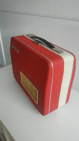 Tocadiscos vintage portátil