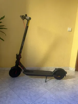 Patinete Eléctrico Negro Xiaomi