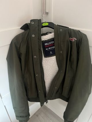 Chaqueta Hollister verde aviador forro pelo XL