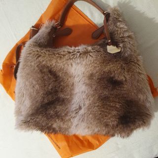 Borsa a mano in pelliccia