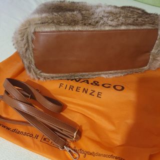 Borsa a mano in pelliccia