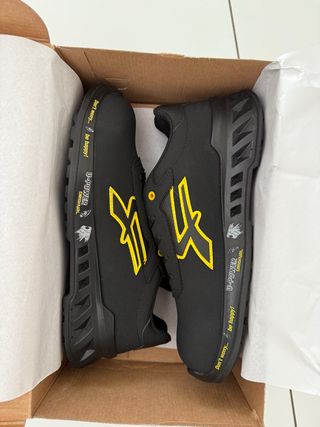Scarpe da lavoro U-Power nere e gialle