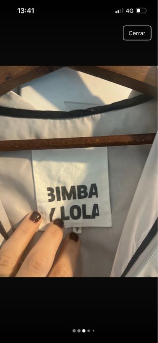 Chubasquero Bimba y Lola plateado talla única