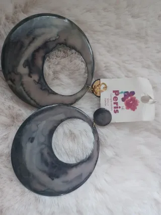 Pendientes Peris Aro Círculo Gris Negro