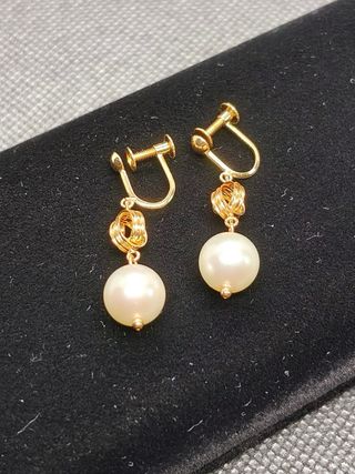Pendientes Perla Akoya 7.7mm Oro 18K