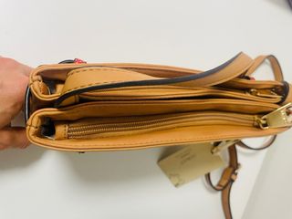 Bolso bandolera GRU pintado a mano