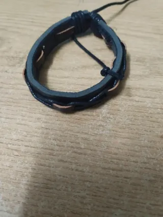 Bracciale in pelle per uomo