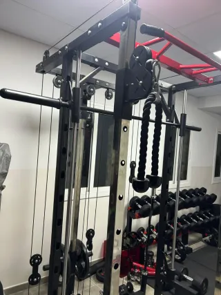 Máquina Entrenamiento Multifunción