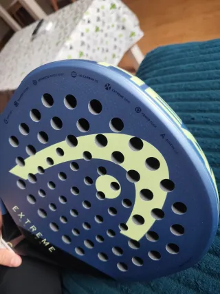 Pala Head Extreme Motion