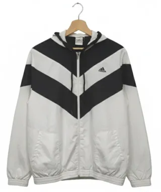 Chaqueta Adidas con Bordado