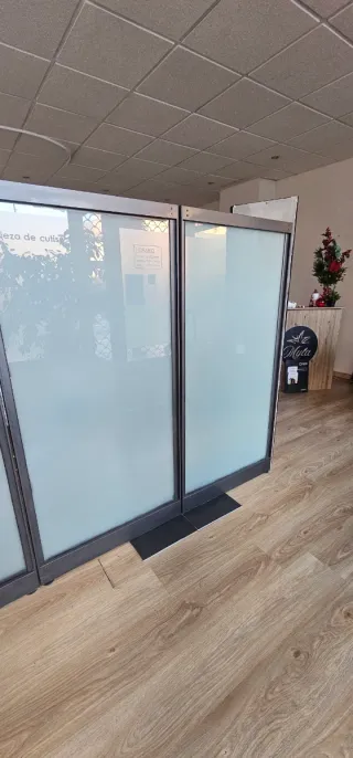 Mamparas divisorias de oficina[ 50 por unidad]