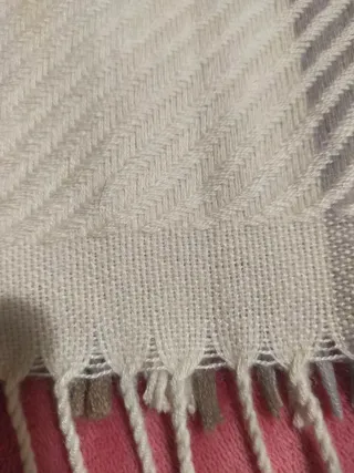 Bufanda suave gris ,crudo y beige