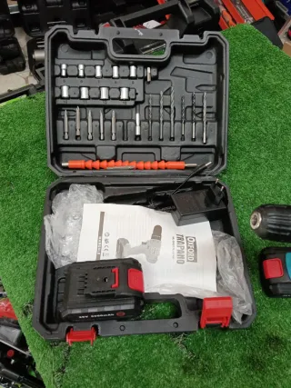 Trapano a doppia batteria