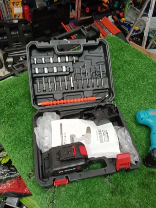 Trapano a doppia batteria