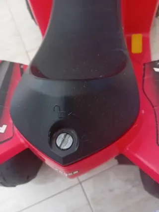 Quad eléctrico infantil