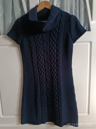 Vestido de punto azul marino