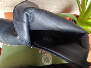 Bota/media caña de piel exterior e interior, mujer