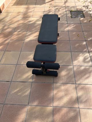 Banco de pesas y abdominales Decathlon