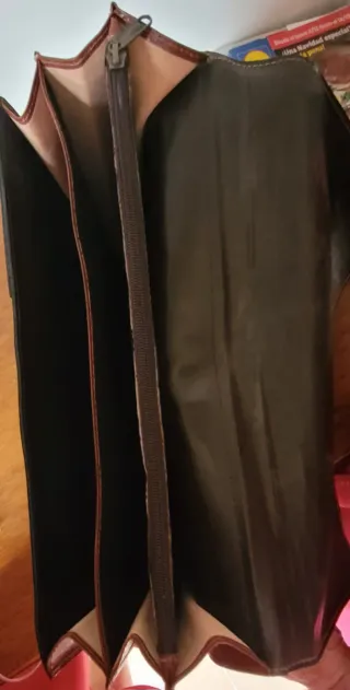 Portafolios de piel marrón