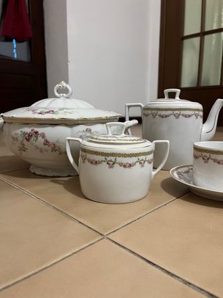 Set porcellana floreale