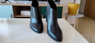 Botines Zara Tacón Negro