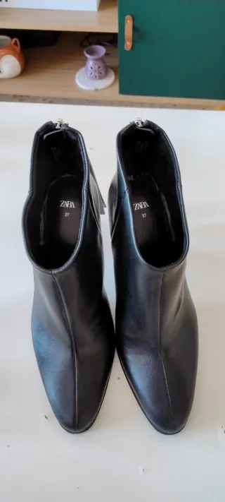 Botines Zara Tacón Negro