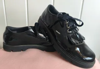 Zapatos niña Pablosky charol negro