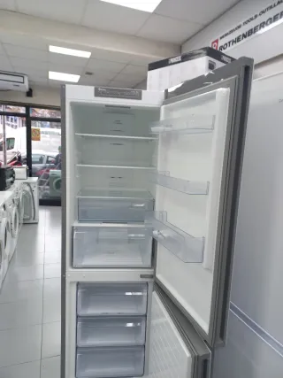 Nevera balay combi nofrost