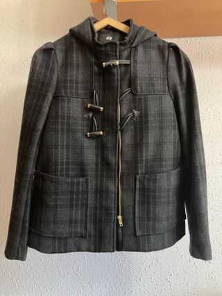 Abrigo H&M niña gris