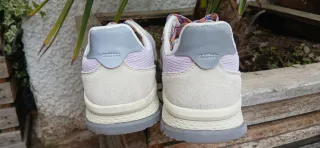 Zapatillas Mujer Scalpers Beige/Morado