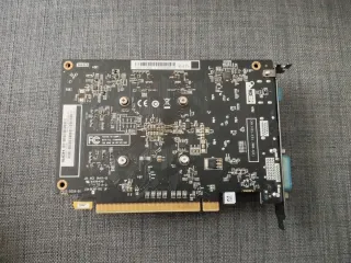 Sapphire Pulse RX 550 2GB GDDR5 OC