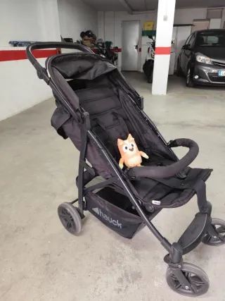 Silla de paseo Hauck negra hasta 25 kg