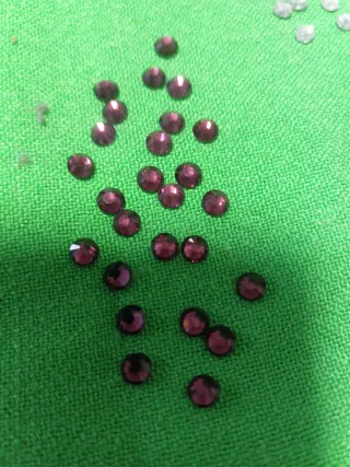 Cristales de costura  decoración ropa y calzado