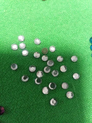 Cristales de costura  decoración ropa y calzado