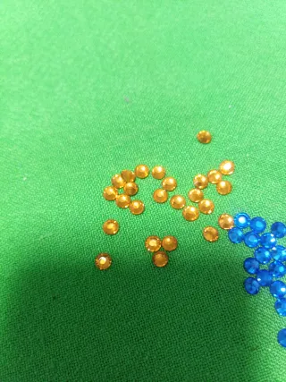 Cristales de costura  decoración ropa y calzado