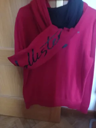 Sudadera Hollister con capucha Roja Talla M