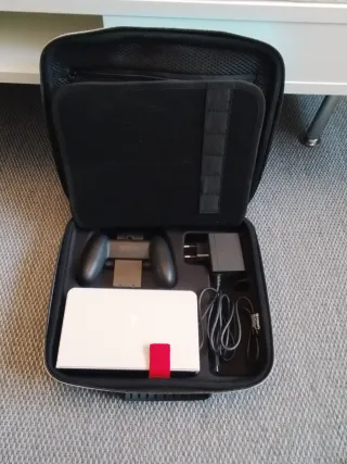 Nintendo Switch OLED Bianca e Multicolore