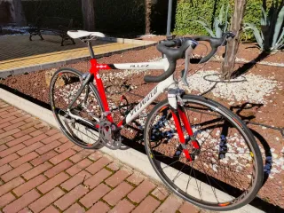 Bicicleta de carretera Specialized Allez Comp