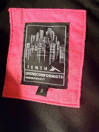 Conjunto deportivo mujer gris y rosa