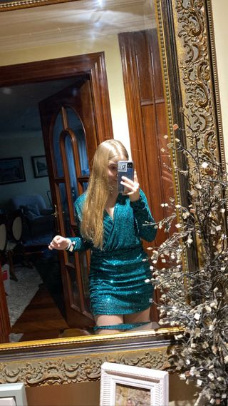 Vestido lentejuelas verde manga larga