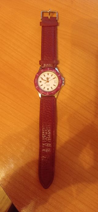 Reloj Tissot PR 50 Blanco y Rojo