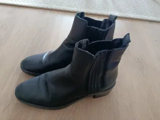 Botines piel Zara negros