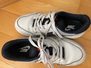 Zapatillas Nike Blancas, azul marino y Grises