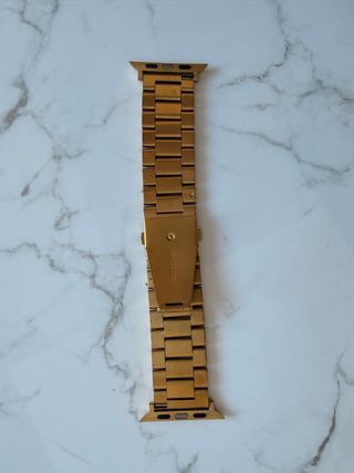 Correa Apple Watch Negra y/o Dorada