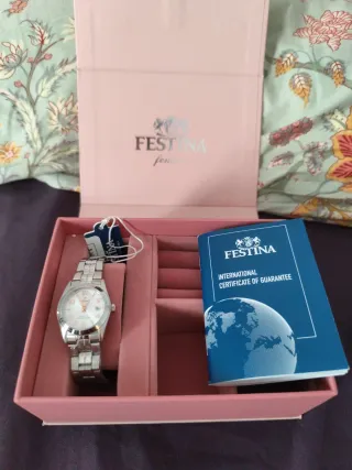 Reloj Festina Mujer Plata y Blanco Nuevo