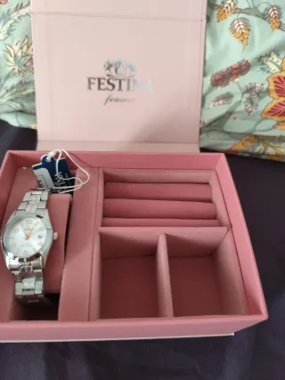 Reloj Festina Mujer Plata y Blanco Nuevo